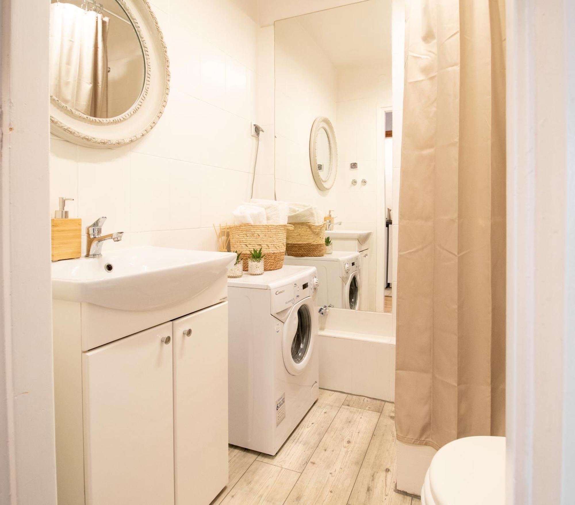 Piotrapartments - Swietokrzyska City Center Apartments Варшава Екстериор снимка