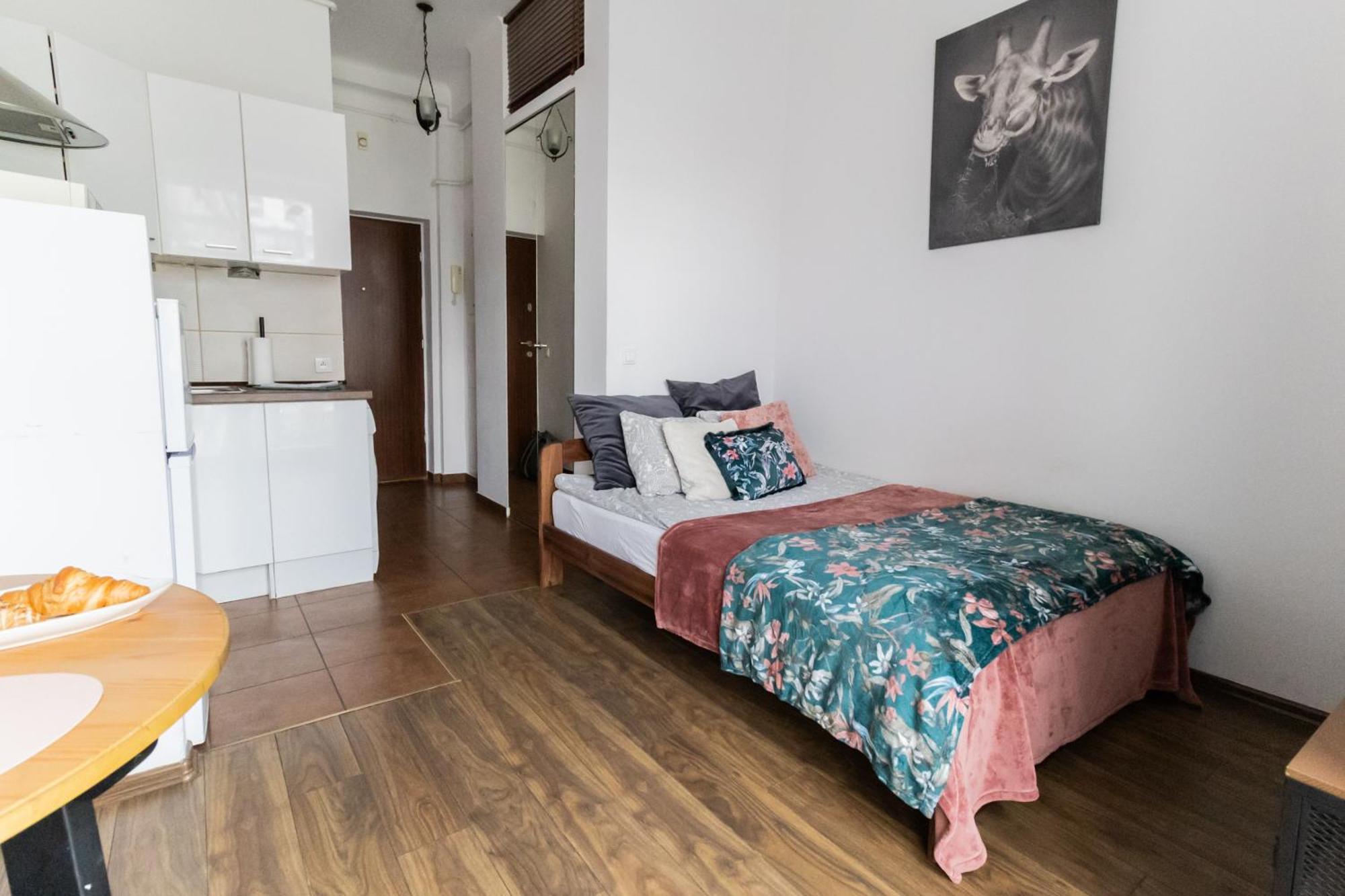 Piotrapartments - Swietokrzyska City Center Apartments Варшава Екстериор снимка